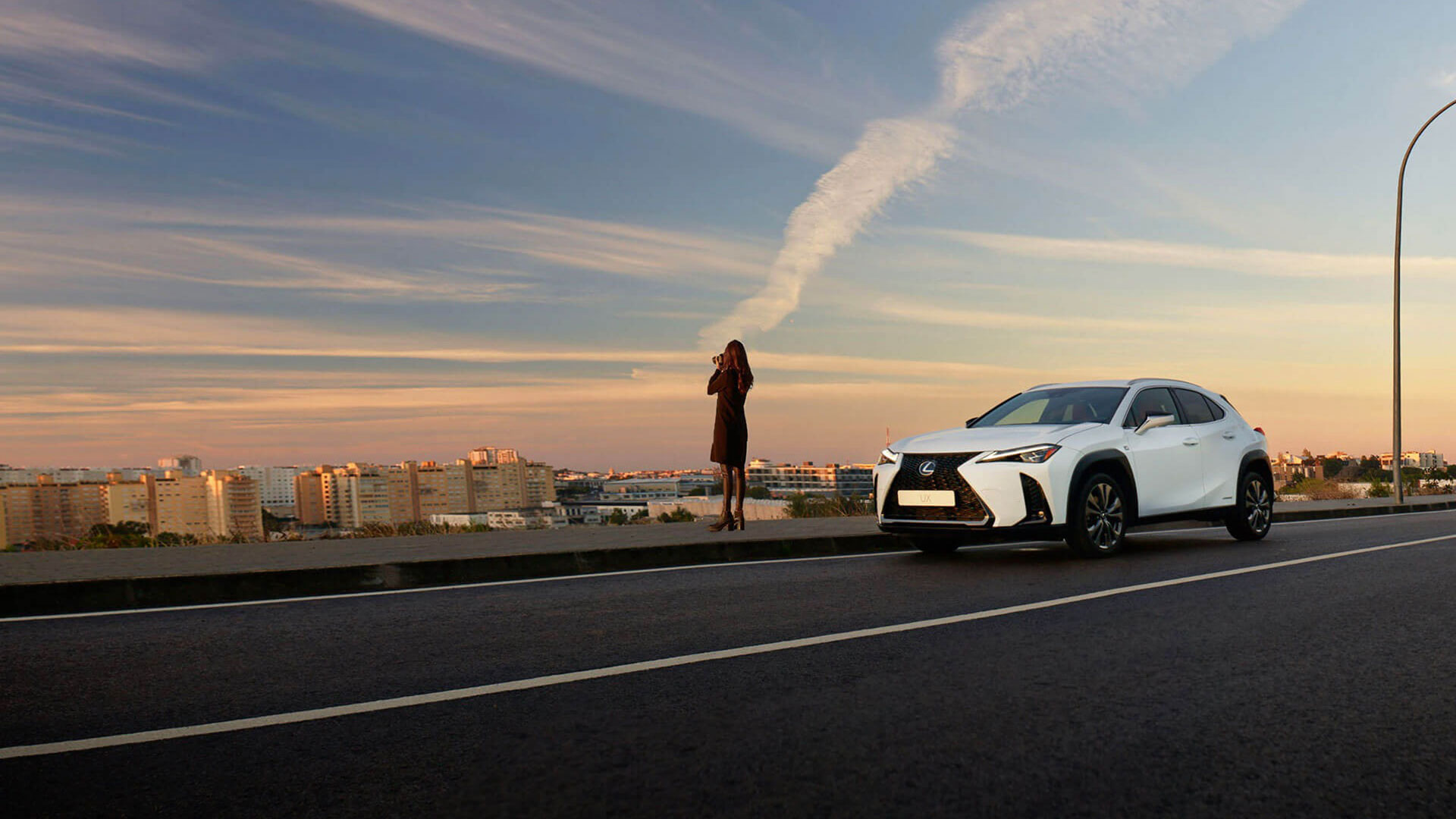 2019 lexus ux sunrise to sunrise campaign banner