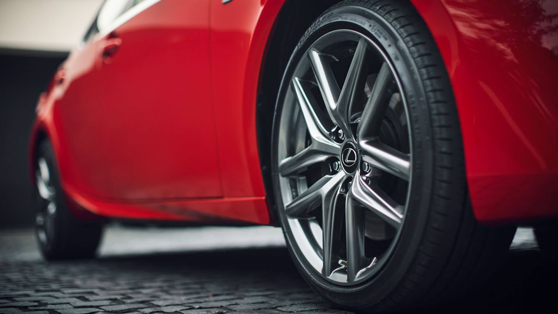 Lexus IS Exterior Rad Nahaufnahme