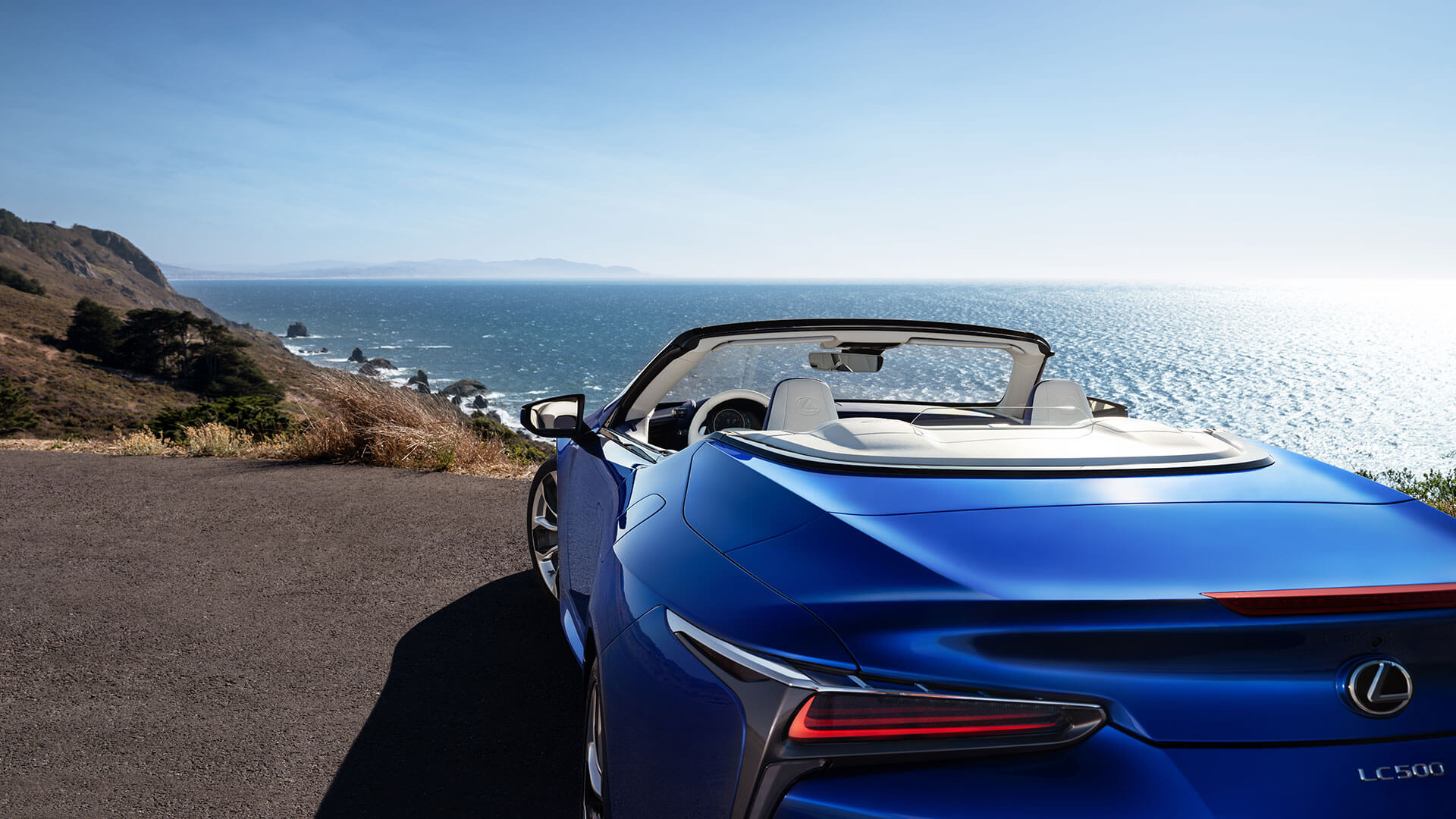 2020 lc convertible gallery 07