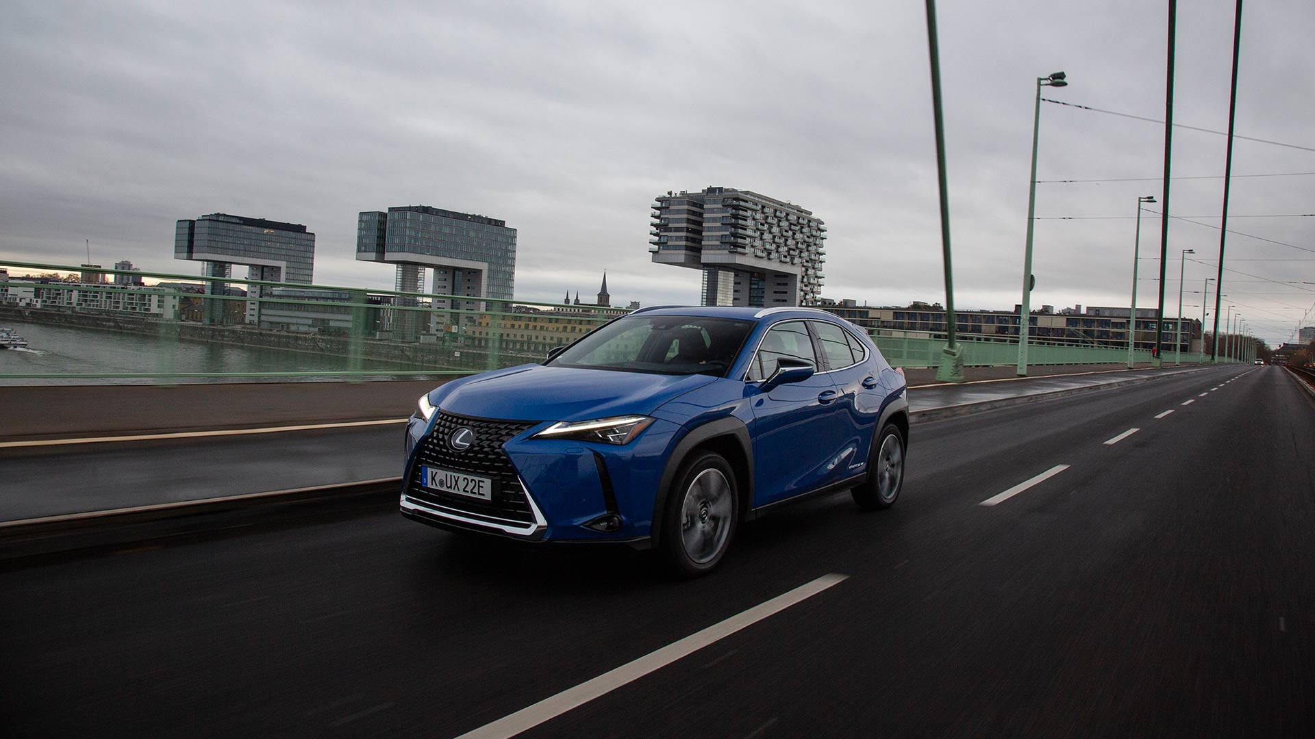 Lexus UX300e Deutschlandpremiere Hero 1920x1080px