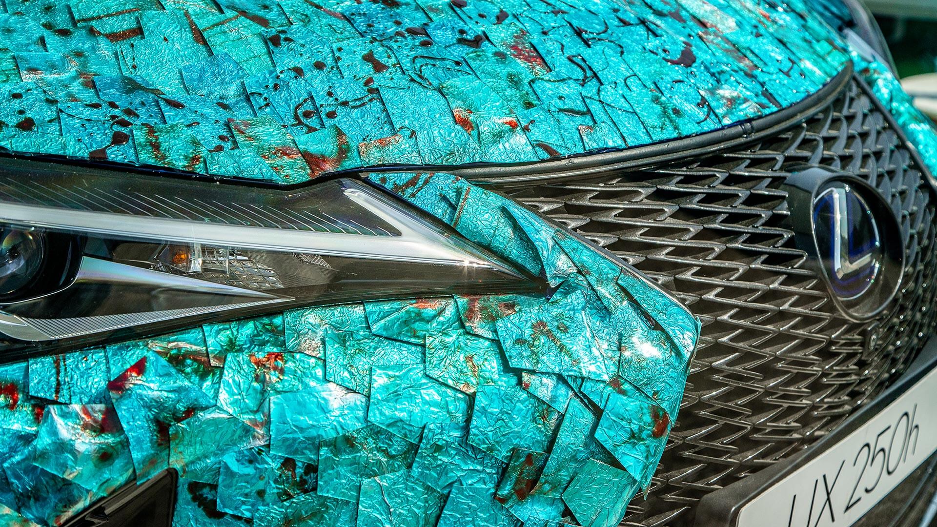 LexusUXArtCar03