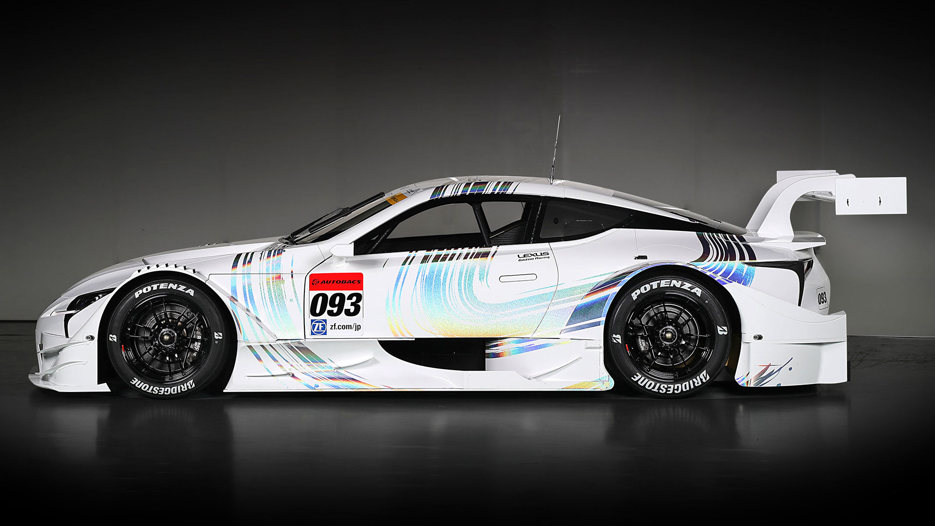Nuevo vehículo de competición que participará en el Super GT 2017 hero asset