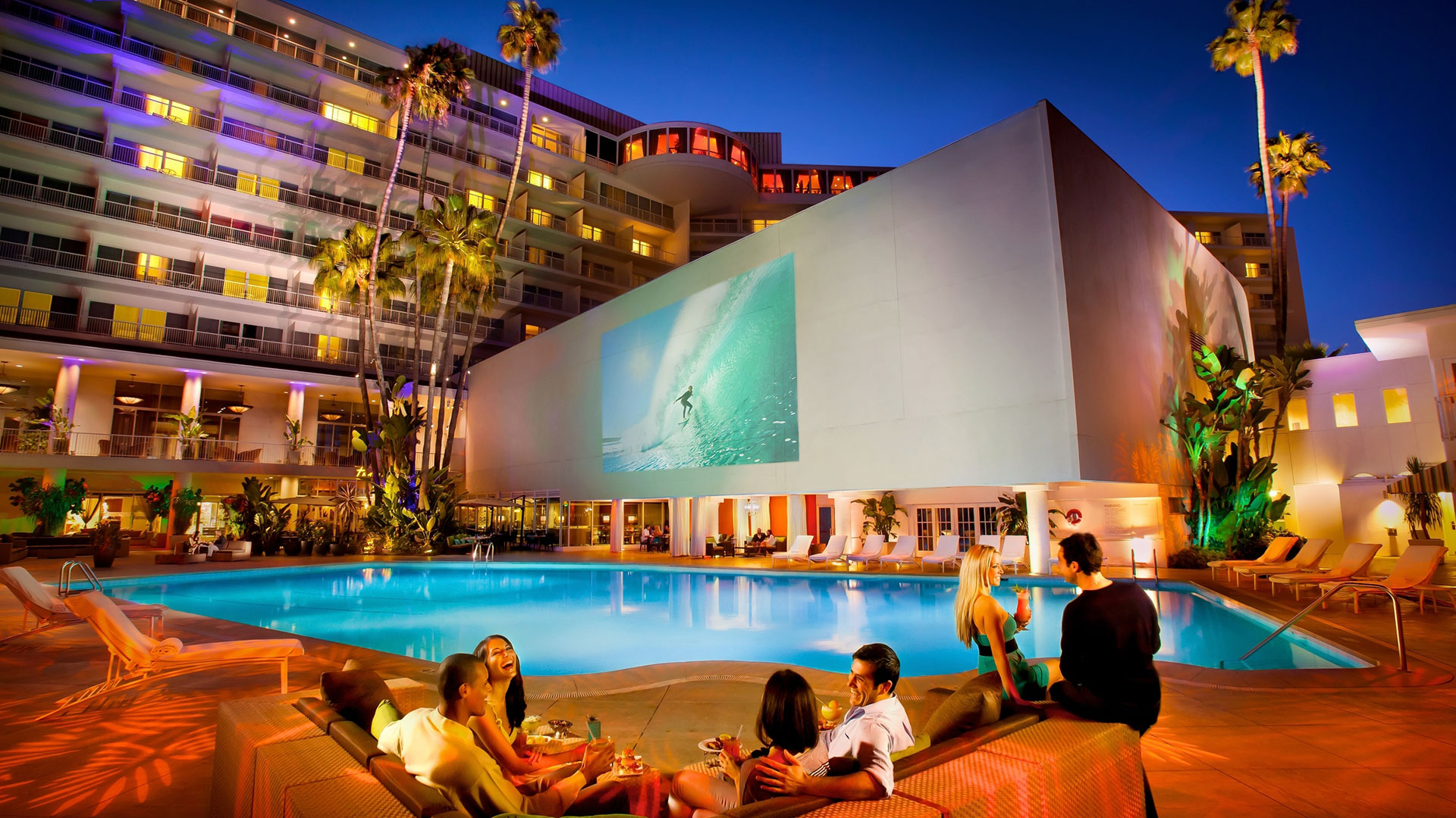 Vivir y morir de hotel hero asset