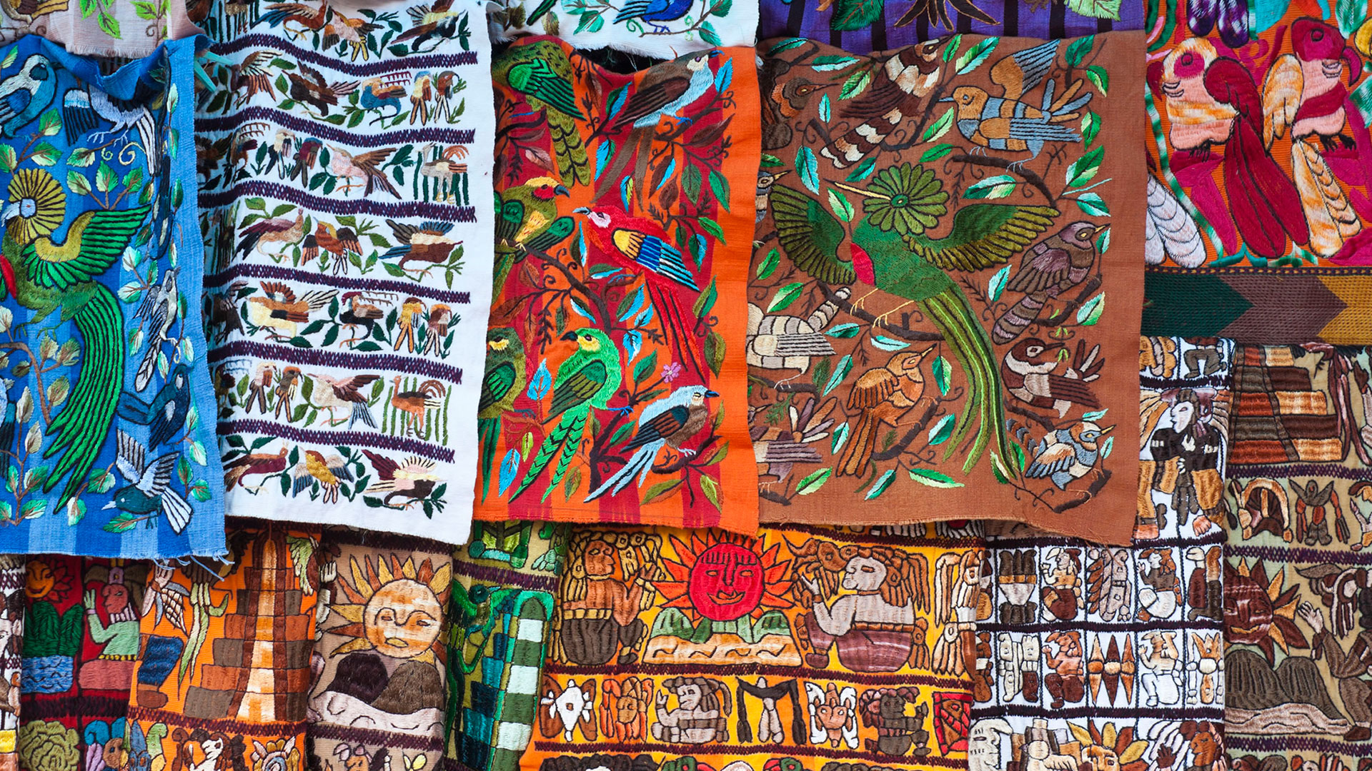 Huipil hero asset