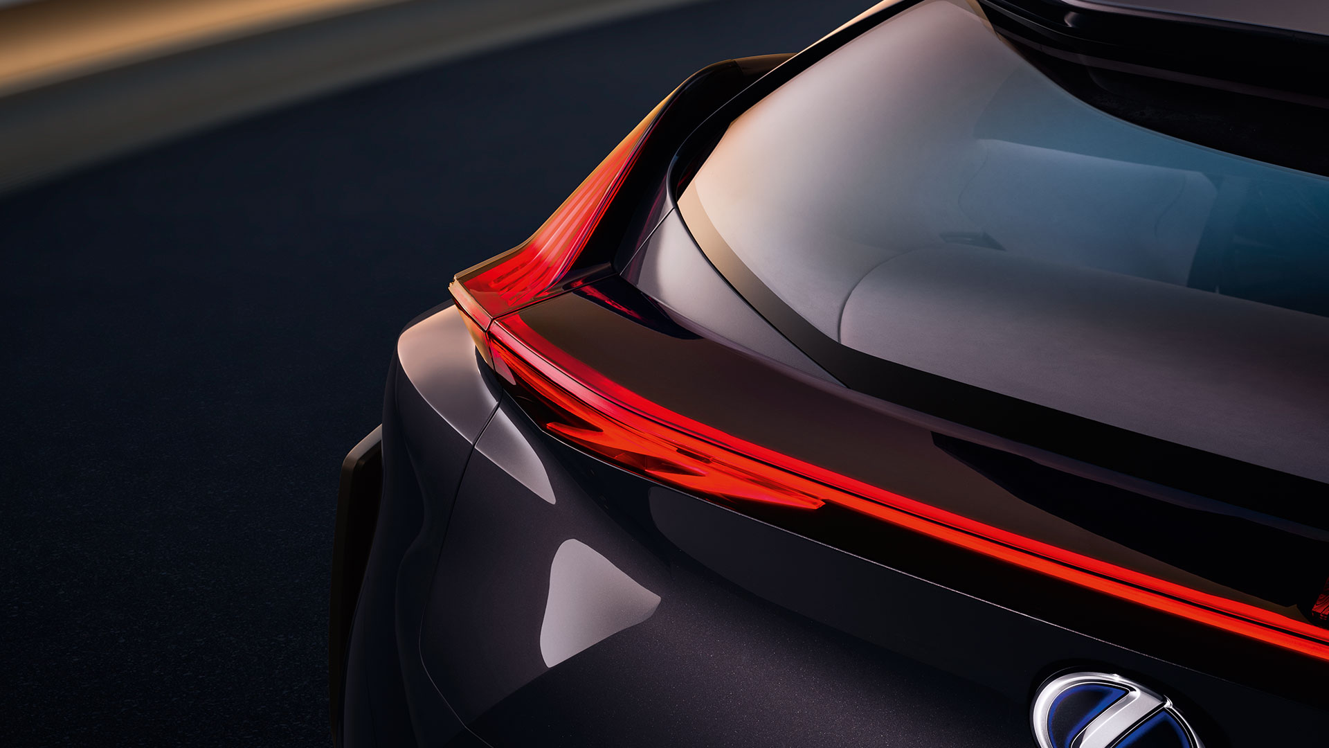 lexus ux section04 10