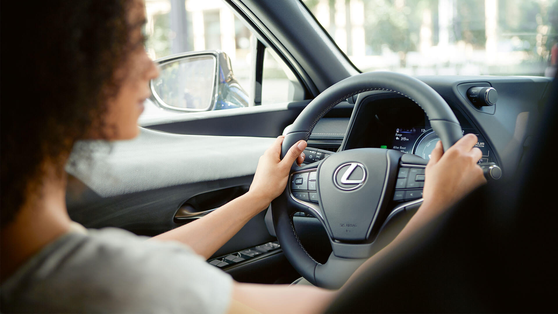 2021 lexus ux 300e banner test drive
