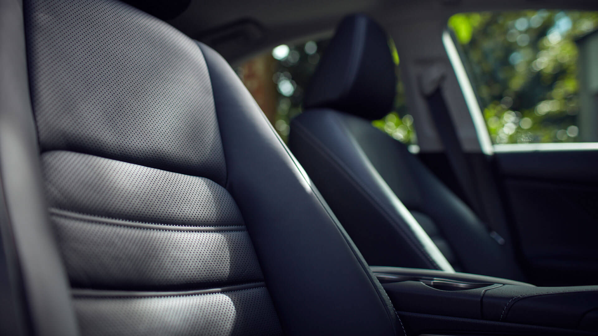 2017 lexus is gallery 012 interior