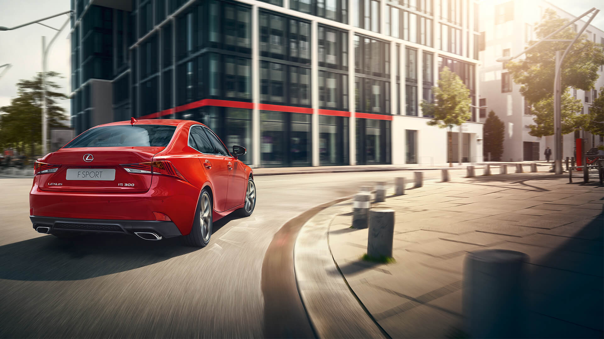 2018 lexus is 300 key features
