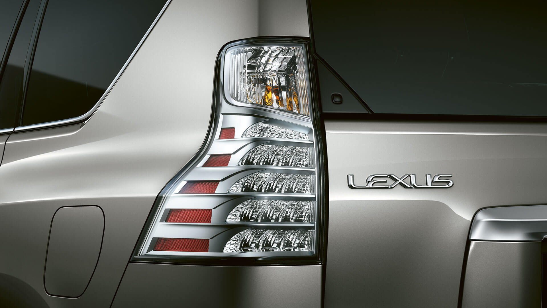 2020 lexus gx pre sales gallery exterior 05 1920x1080 1
