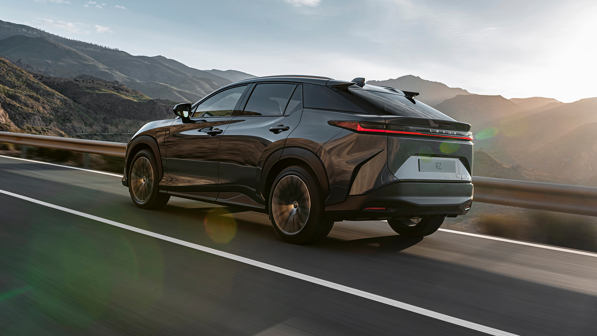 2022 lexus rz gallery 02