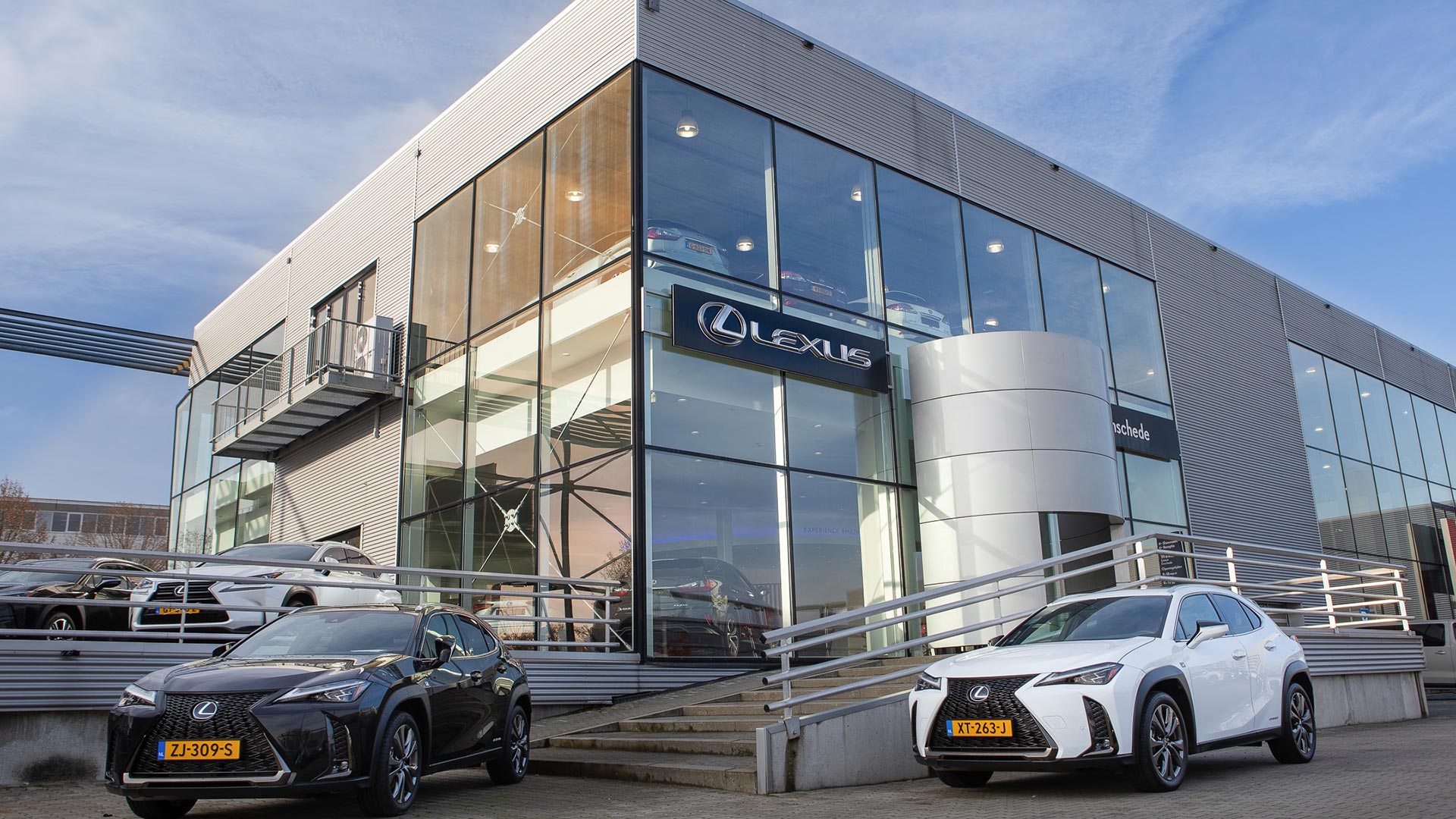 Afbeelding van het pand van Lexus Enschede