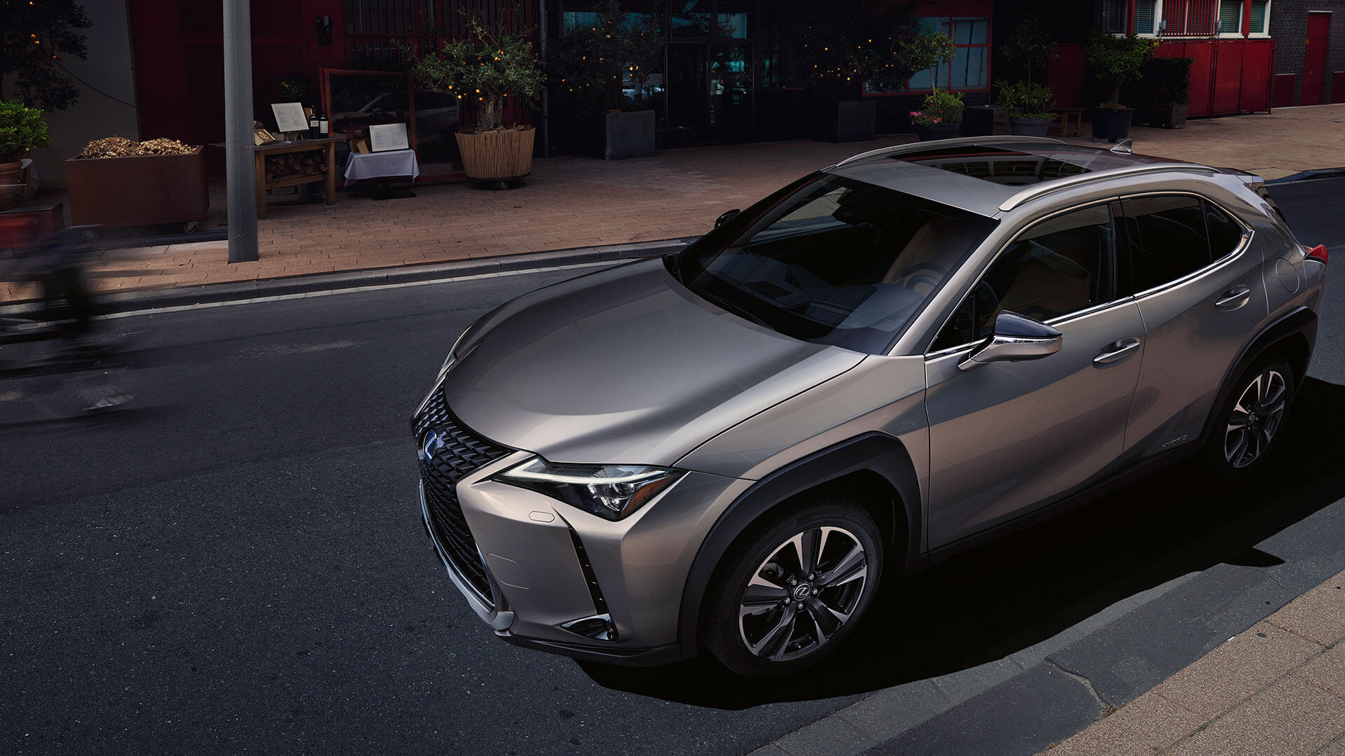 lexus private Lease section