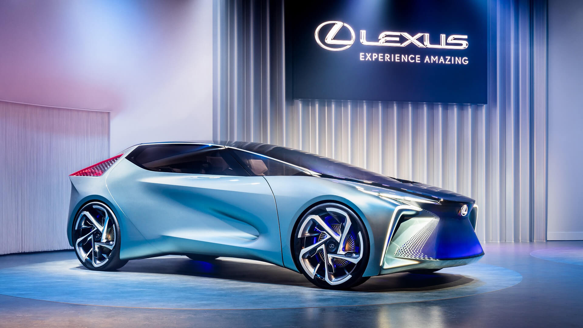 lexus bugunun ve gelecegin elektrikli vizyonunu kenshiki forumda sergiledi gallery01