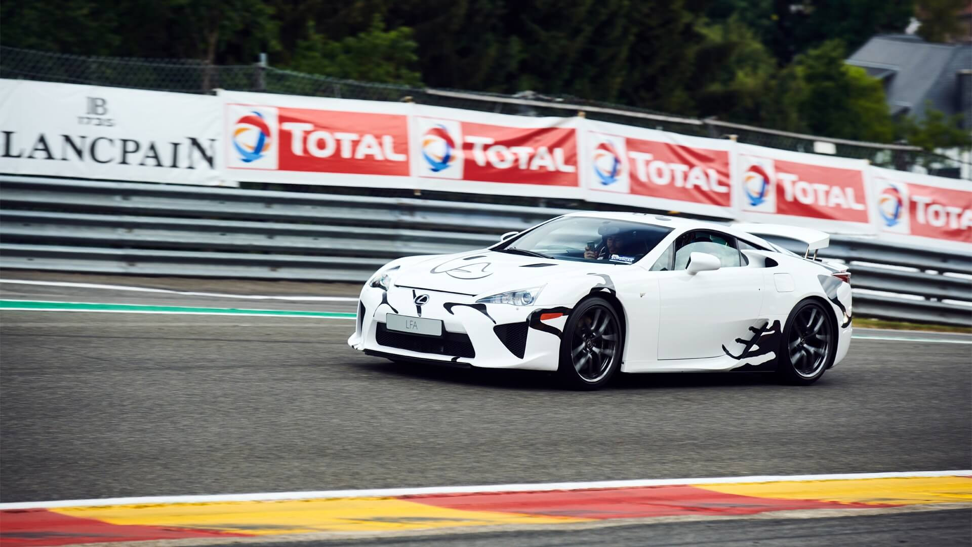 2018 lexus lfa gallery 03 1920x1080 v2