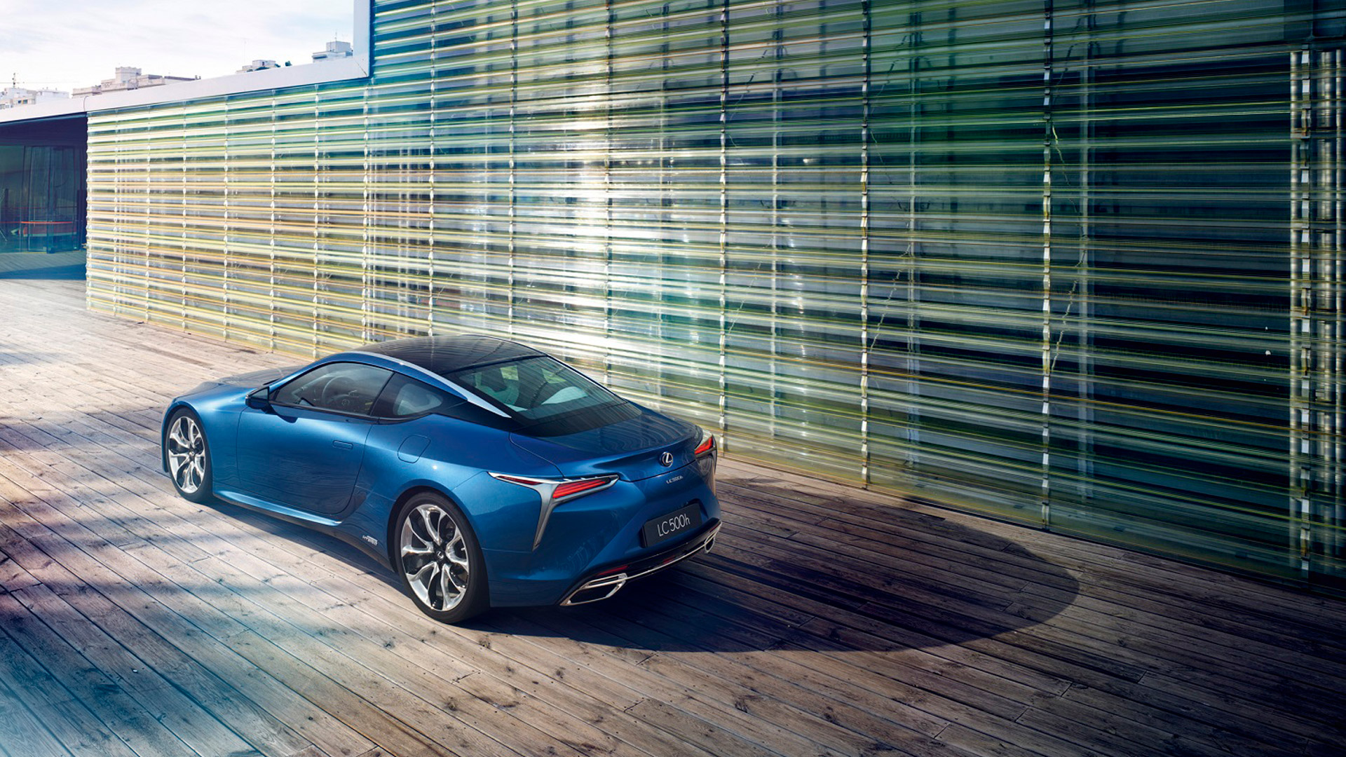Lexus LC 500h gallery03